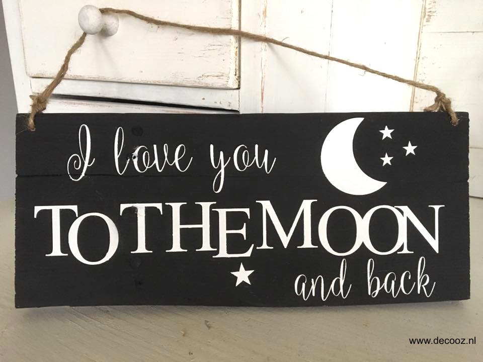 'I love you to the moon and back'